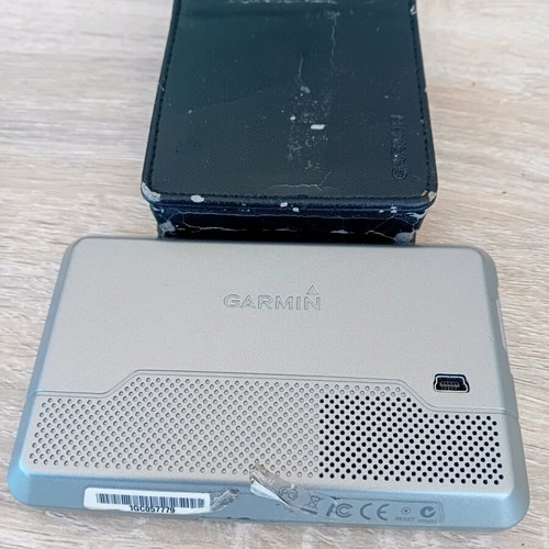 GBS Garmin nüvi like new without charger