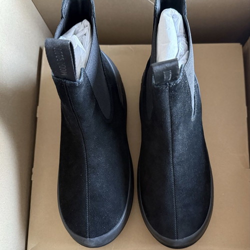 Moon Boot Luna Chelsea Suede women's boots new, size 40, black