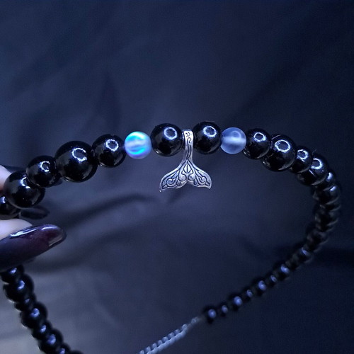 Choker Dark Mermaid with black acrylic pearls and iridescent gray beads made to order