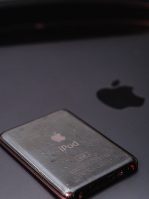 iPod nano 3rd Gen 8GB