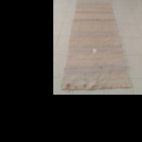 Rugs for secondary spaces