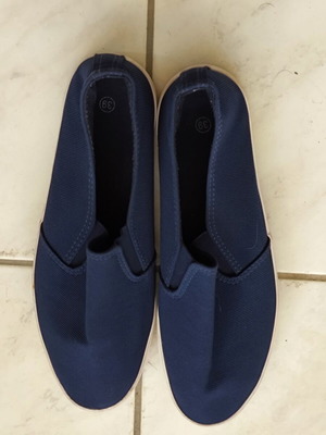 Fashion Icon Blue Canvas Athletic Shoes New Size 39