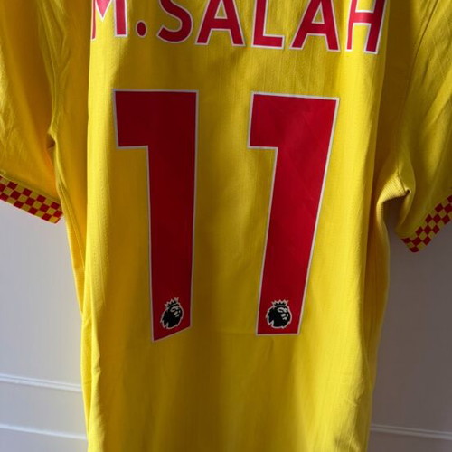 Liverpool Mo Salah Player Edition Shirt S like new