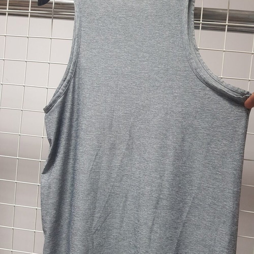 Sports tank tops like new, pack of 2, Reebok and Nike