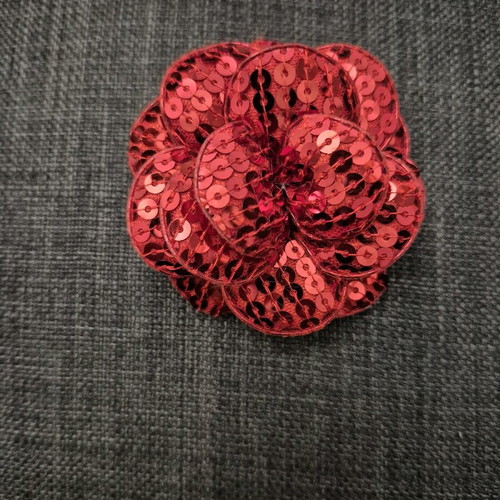 Pin with sequins new, bright red
