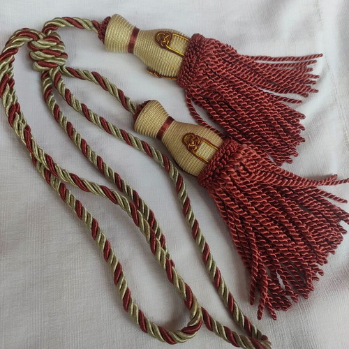 Curtain tieback used, bordeaux/gold, tassel 24x6 cm