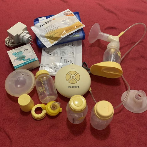 Medela 2 Phase Expression breast pump like new