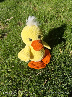 Handmade knitted duck new, 22 cm