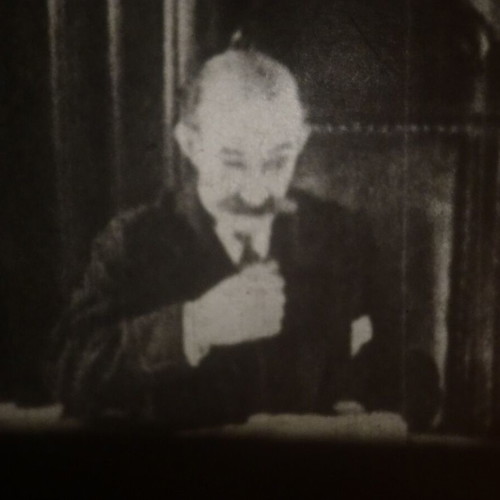 Do Detectives Think? Laurel & Hardy Standard 8mm silent film used