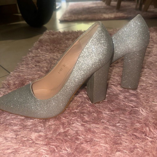 Bellucci silver glitter pumps no.38 new, 10cm heel