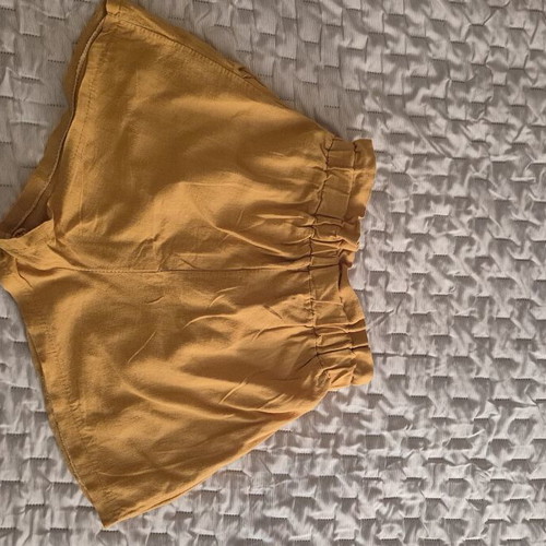 Set with mustard yellow shorts and top like new
