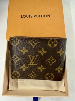 Louis Vuitton men's bifold wallet, brown leather, with box and bag