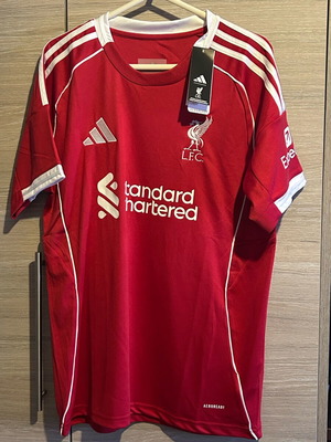 Φανέλα ποδοσφαίρου Liverpool επίσημο αντίγραφο, σεζόν 2025-2026, μέγεθος S
