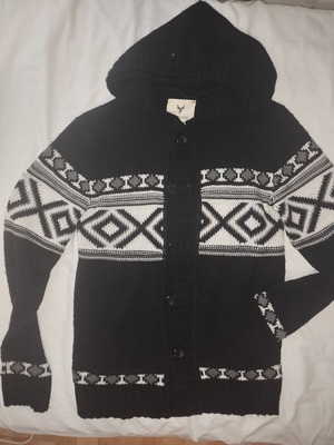 Knitted men's cardigan like new, black with white jacquard patterns