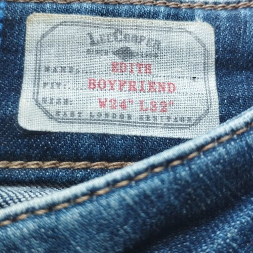 Lee Cooper Boyfriend Women's Jeans W24L32 Like New, Blue