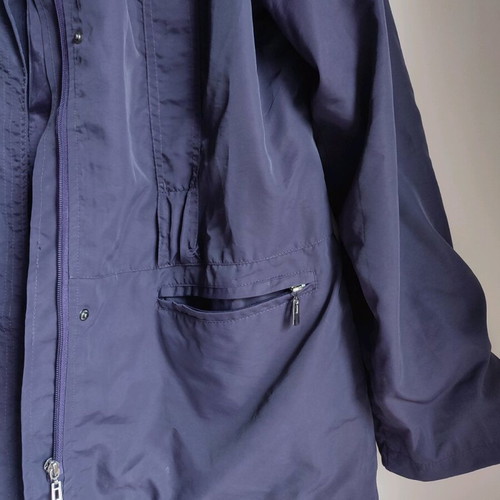 Light jacket like new, purple, size L