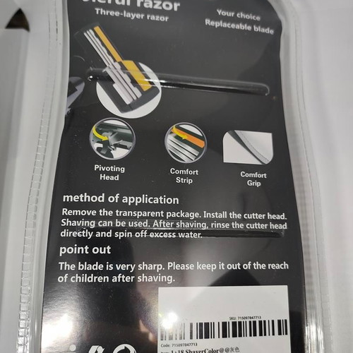 Jierui Razor shaving set like new with 19 three-blade replacement heads