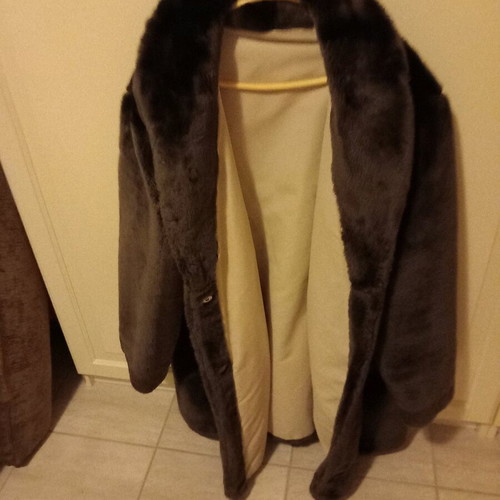 Reversible coat with eco fur like new, beige and brown, size M