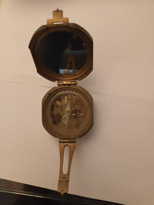 Vintage Stanley London compass used, brass with mirror