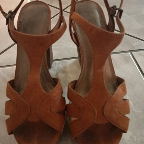 Sandals tan color size 38 like new, 12 cm heel with 5 cm platform