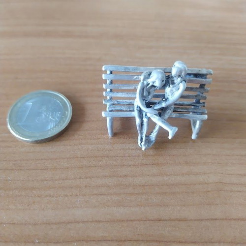 Silver miniature "Romantic Meeting" 3.5x3 cm, like new, 925 silver