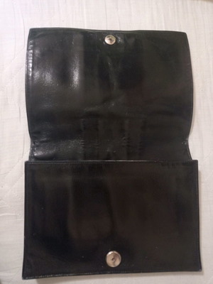 Vintage δερμάτινο clutch μαύρου χρώματος