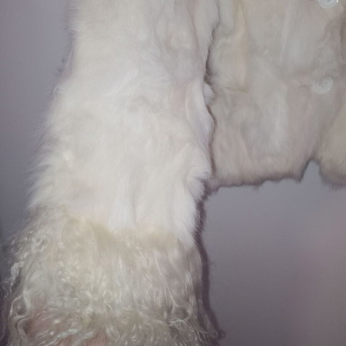 Beige mid-length Lynne fur jacket size small like new