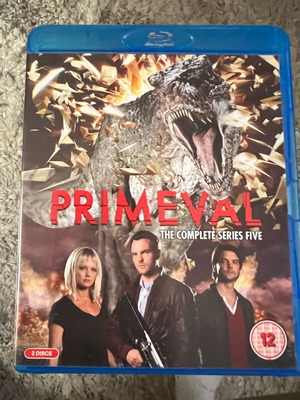 Primeval Season 5 Blu-Ray Boxset like new with English subtitles