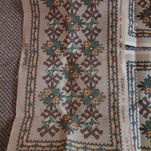 Stampato embroidery new with small doily, two napkins and two unstitched squares