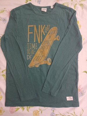 Funky Buddha seasonal blouse new for 12 years green and gold