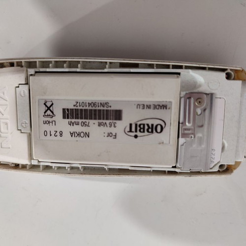 Nokia 2100 used, functional with charger without battery