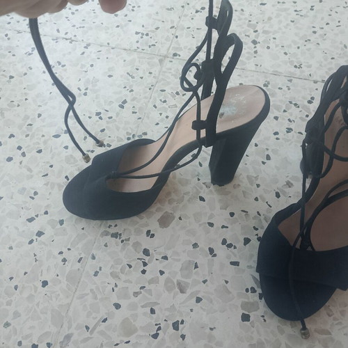 Tsakiris Mallas black open pumps size 38 like new