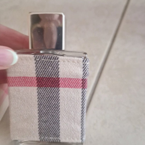 Burberry Eau de Parfum 50 ml like new
