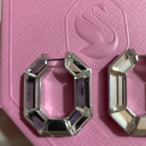Swarovski earrings like new, silver