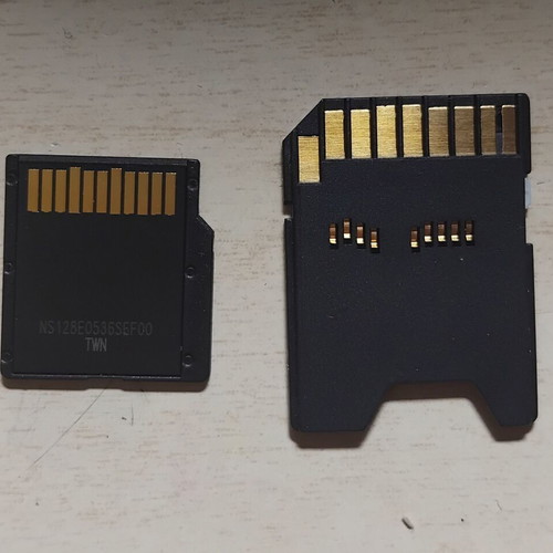 MiniSD Memory Card 128MB NS128E0536SEF00 TWN like new with adapter