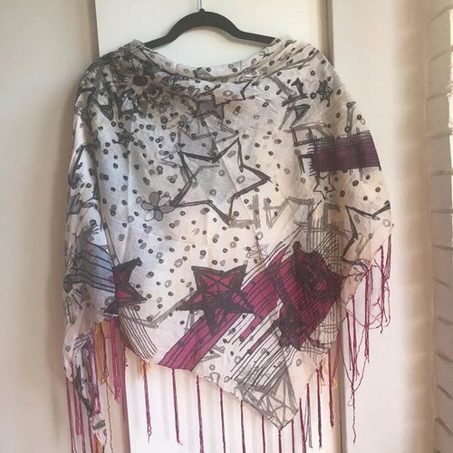 Women's square cotton scarf used with fringes