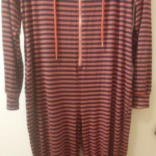 Striped jumpsuit new, size Medium
