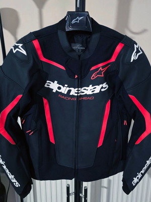 AlpineStars GP Force V2 leather motorcycle jacket like new