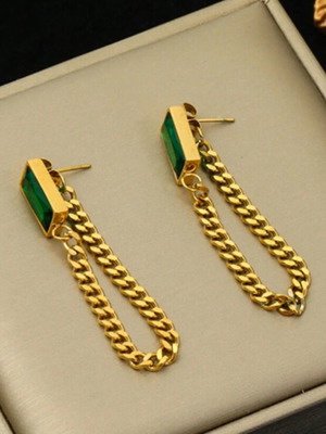 Earrings with emerald stone and steel chain new
