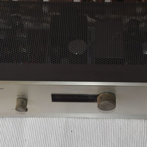 Dynaco FM tuner used in very good condition