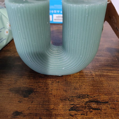 Candle with double wick new, unscented