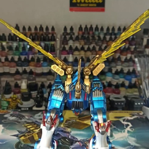 MetalGarurumon Bandai Amplified figure, repainted metallic colors