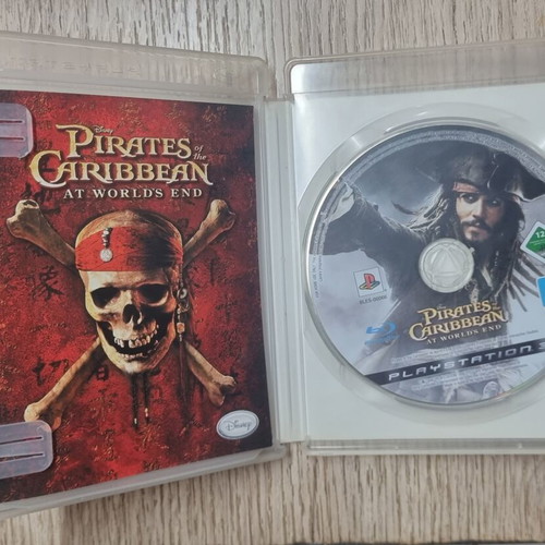 Pirates of the Caribbean PS3 game like new, complete