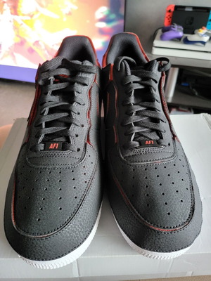 Nike Air Force 1 Low 1/1 Black Chile Red Pine Green new men's sneakers size 46