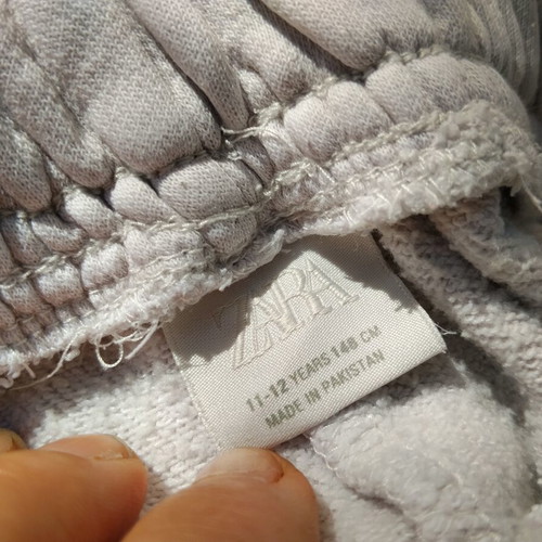 Zara Kids παιδικό αθλητικό παντελόνι με φαρδιά γραμμή μεταχειρισμένο, μέγεθος 11-12 ετών, ανοιχτό γκρι