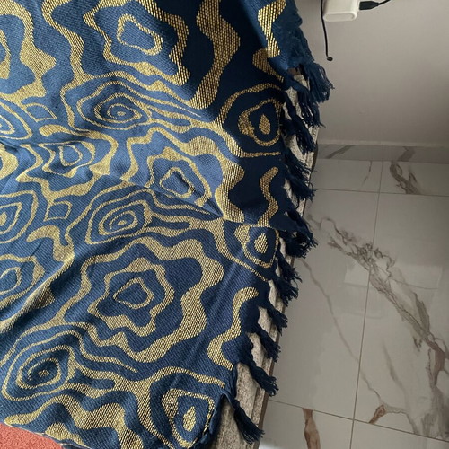 Double face throw like new 2.60x1.70