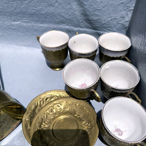 Set of 6 vintage coffee cups with copper saucers, bases and briki like new