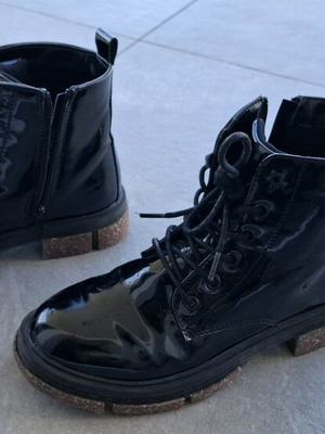 Marikelly Black Boots With Glitter Sole Size 35 Like New