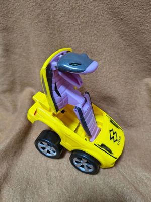 Mattel Fisher Price K7240 2006 car transformer cobra snake like new
