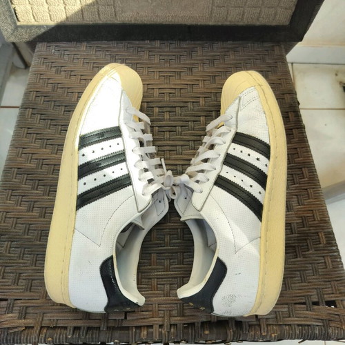 Adidas originals leather vintage sneakers used, size 43.5, black and white